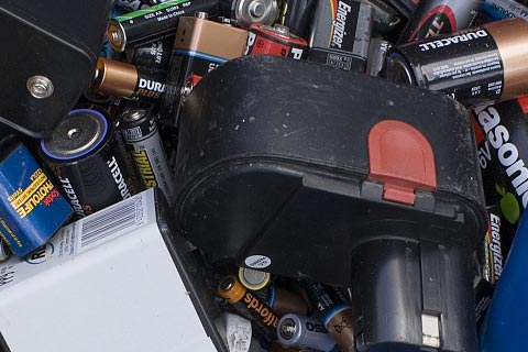 汉台铺废旧电池回收-收购铅酸蓄电池公司